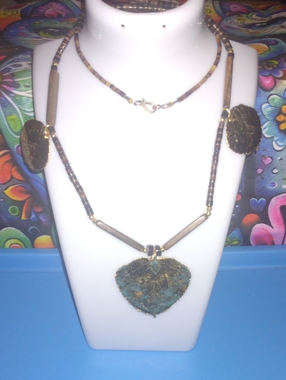 Handcrafted Gold Tone Three Leaf Pendant Necklace - Women Jewelry